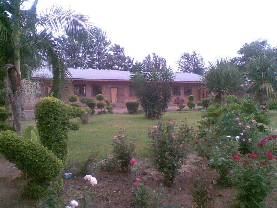 Kolokoshani School