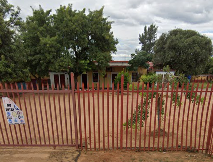 Refitlhile Primary School