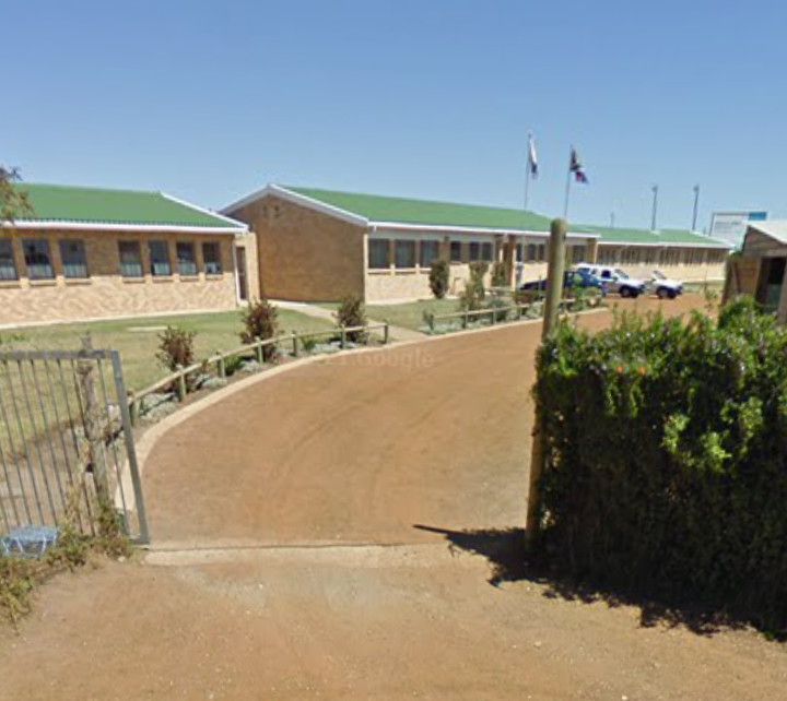 Phakamisani Primary School