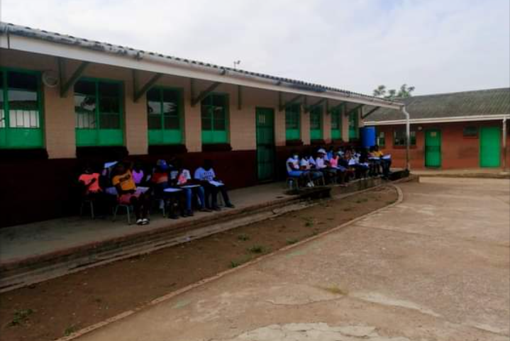 Isikhwelo Senior Primary School