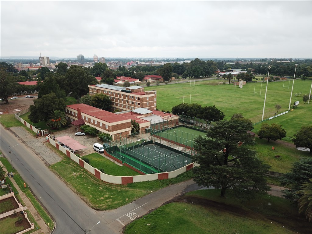 Enderun College Springs