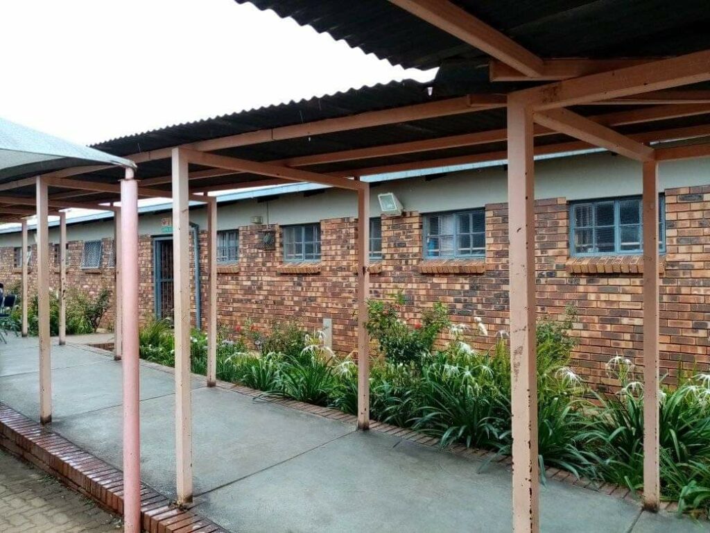 Senthibele Senior Secondary School