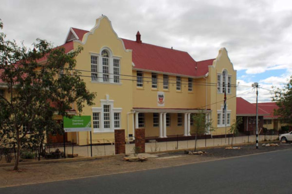 Zwartberg Hoërskool